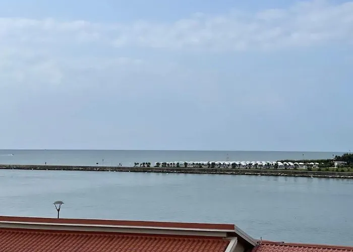 Appartement Bellissimo Frontemare Con Terrazza Caorle